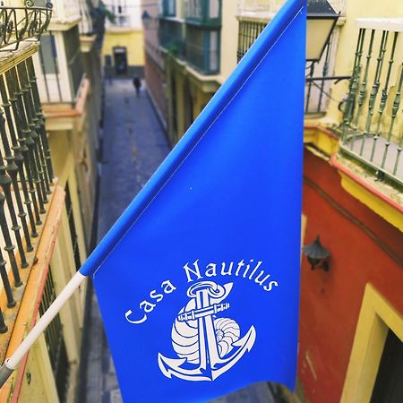 Hostal Casa Nautilus Cádiz Eksteriør billede