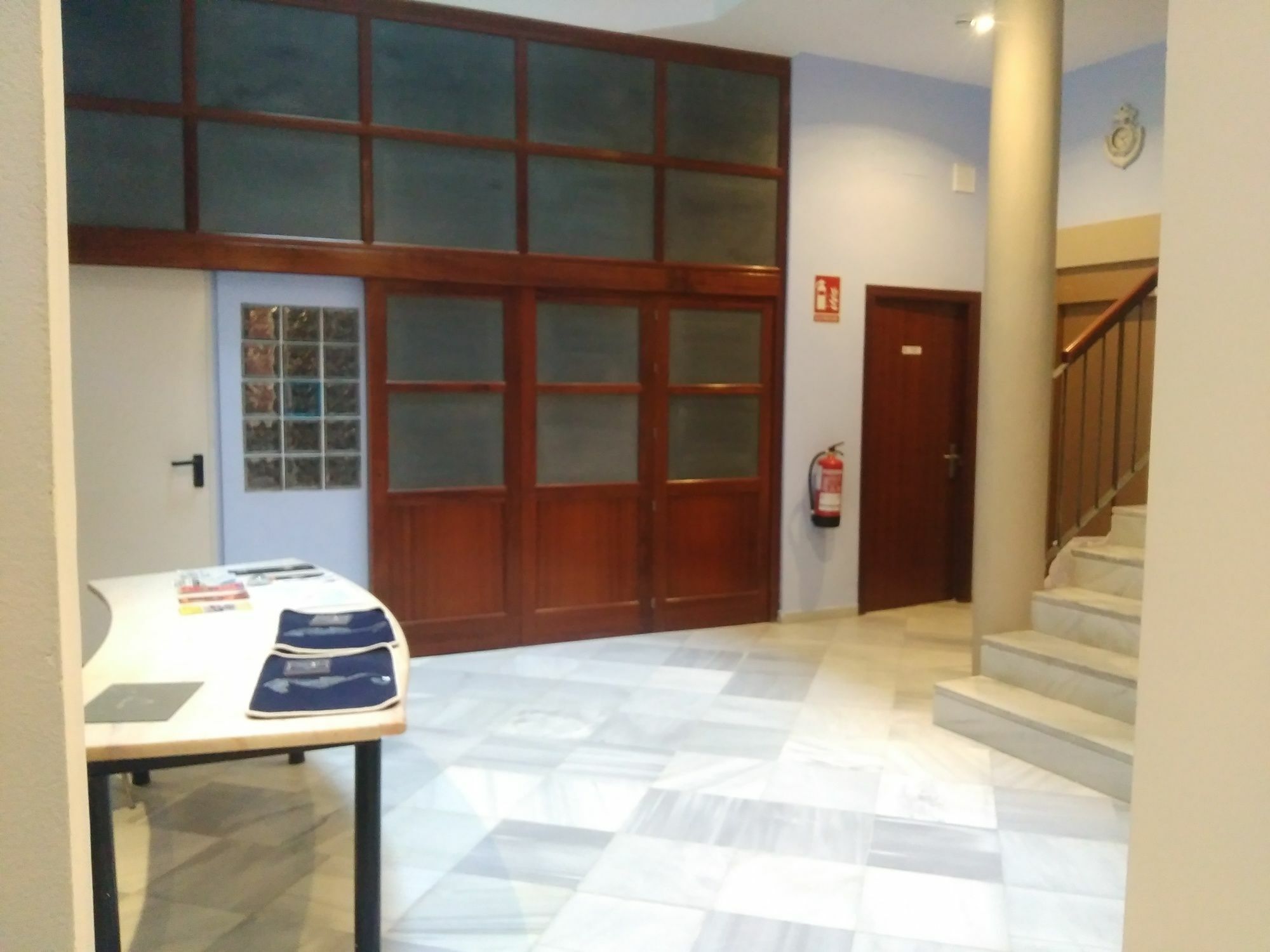 Hostal Casa Nautilus Cádiz Eksteriør billede