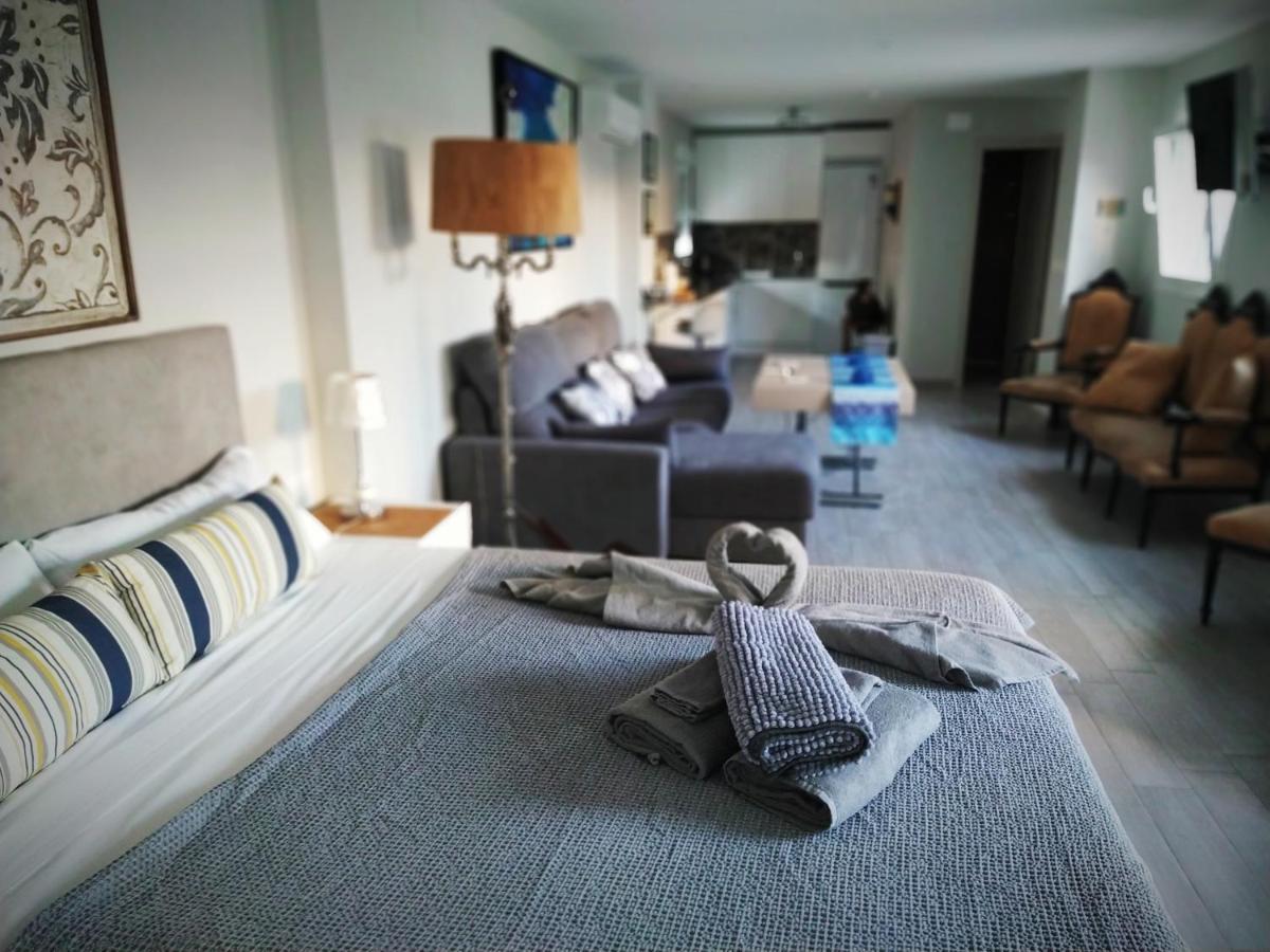 Hostal Casa Nautilus Cádiz Eksteriør billede