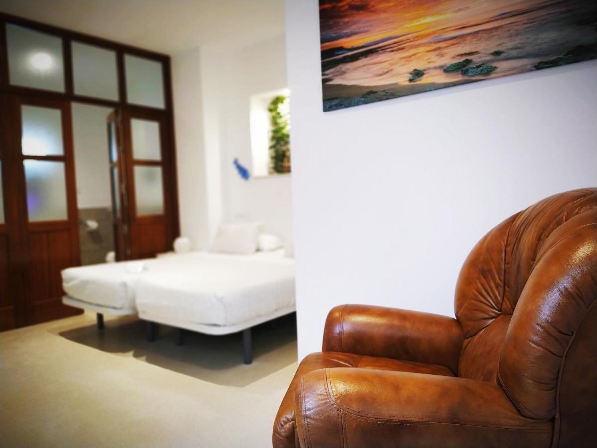 Hostal Casa Nautilus Cádiz Eksteriør billede