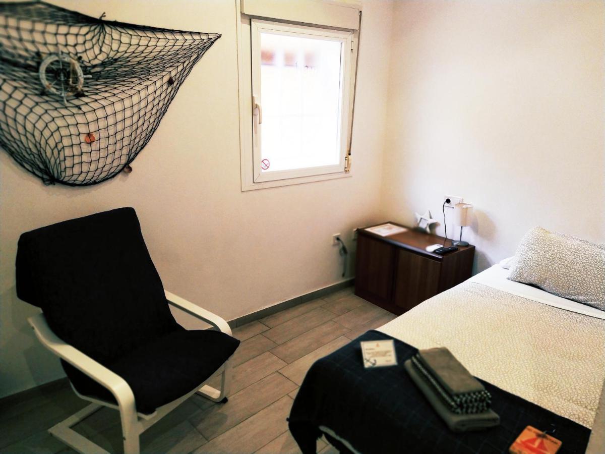 Hostal Casa Nautilus Cádiz Eksteriør billede