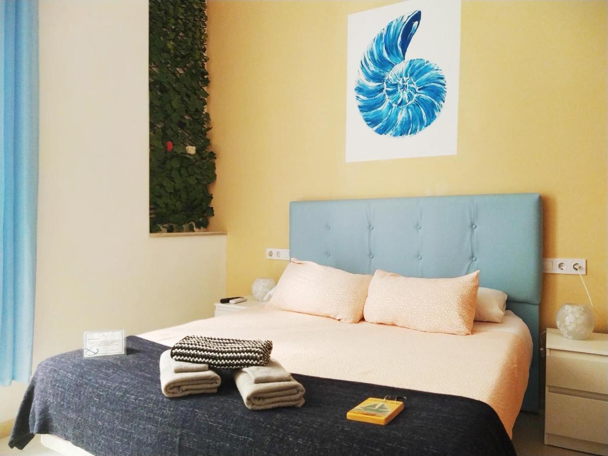 Hostal Casa Nautilus Cádiz Eksteriør billede