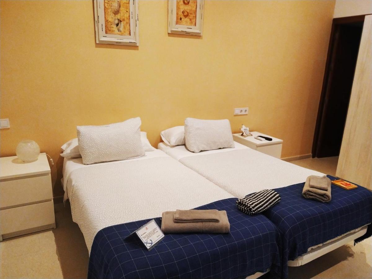 Hostal Casa Nautilus Cádiz Eksteriør billede