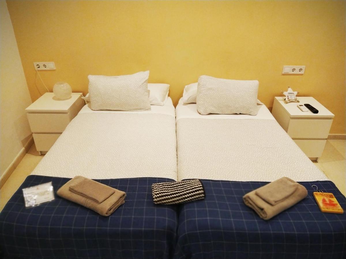 Hostal Casa Nautilus Cádiz Eksteriør billede