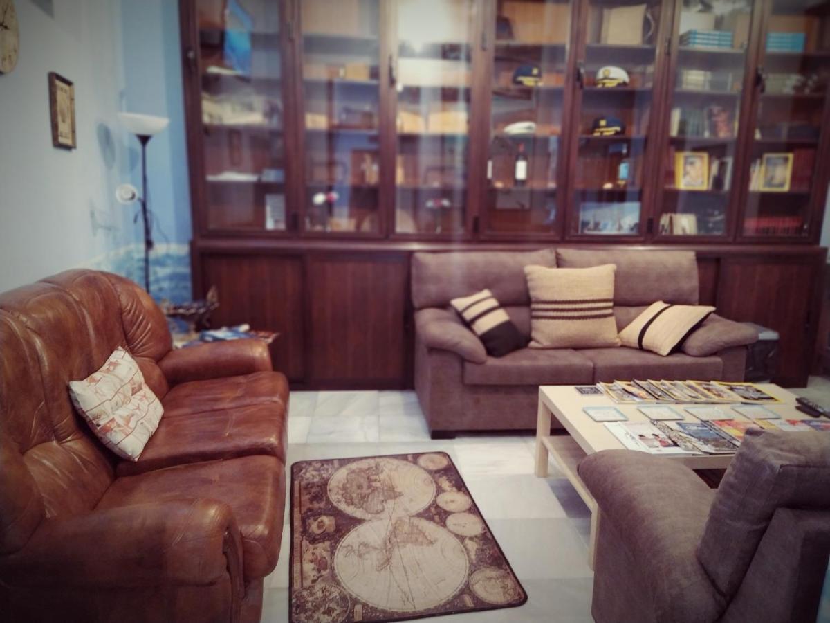 Hostal Casa Nautilus Cádiz Eksteriør billede