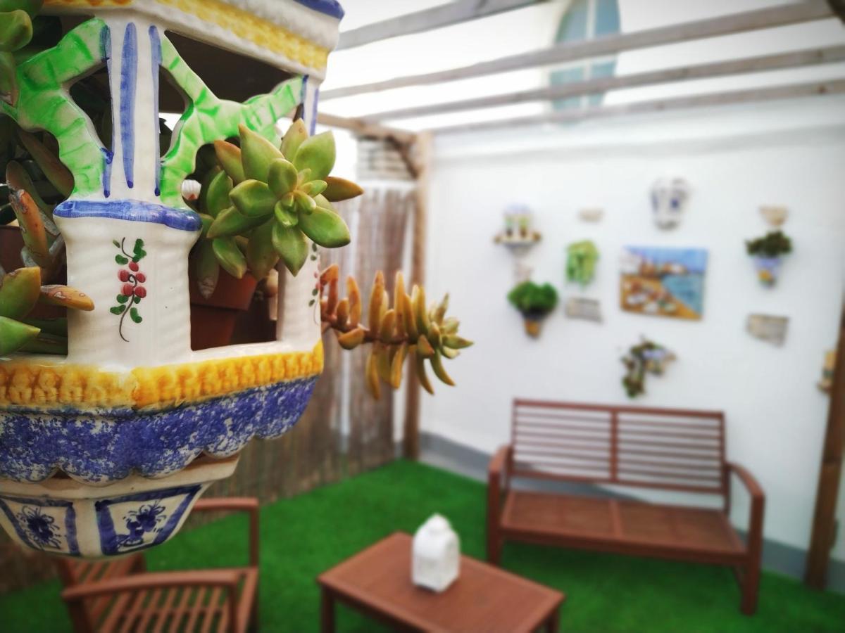 Hostal Casa Nautilus Cádiz Eksteriør billede