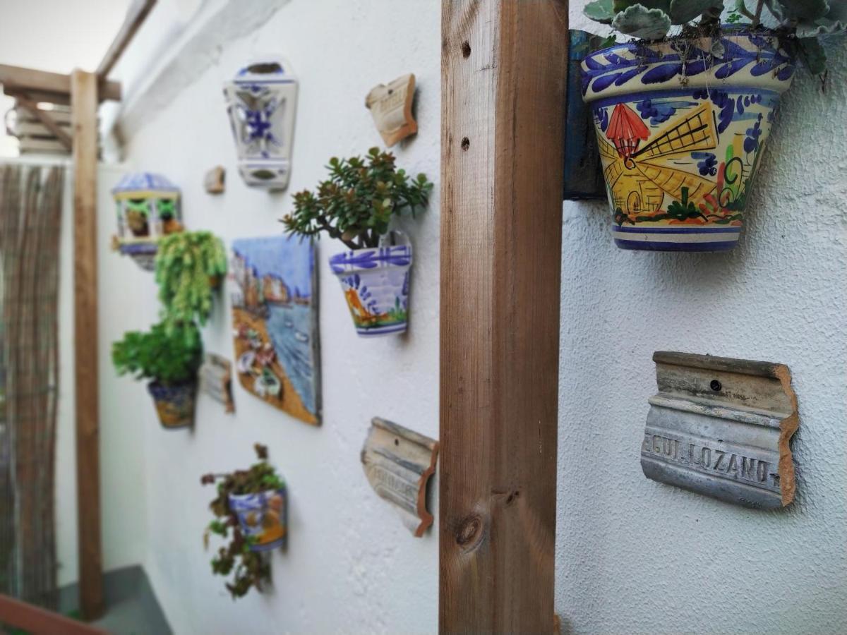 Hostal Casa Nautilus Cádiz Eksteriør billede